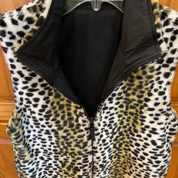 Vintage & Like new! Versible leopard vest./Small - Picture 2 of 3